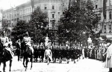 萨拉热窝事件为什么会引发一战？萨拉热窝事件暴露了哪些不足？