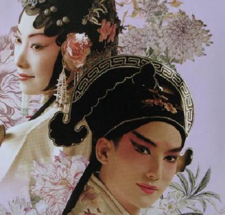 牡丹亭讲了一个什么样的故事？故事内容是什么？