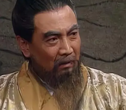 官渡之战起因经过是什么样的？最终结果如何？