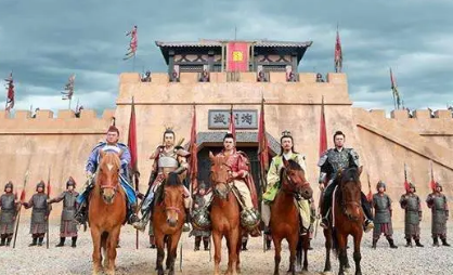 Who is the leader of Wagang Brotherhood? Are there any different views?