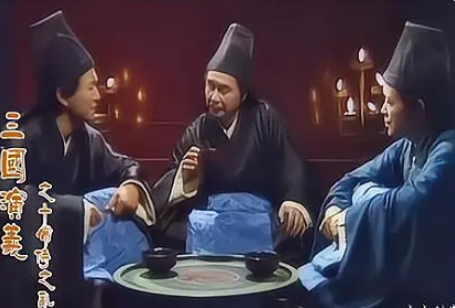 What are the Ten Constant Ministers of the Eastern Han Dynasty? Whats the matter?