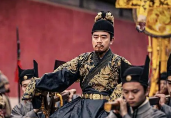 为什么皇帝斗不过士族？原因是多方面的
