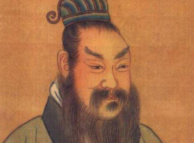 少康是谁的儿子？少康是如何成为夏朝君主的？