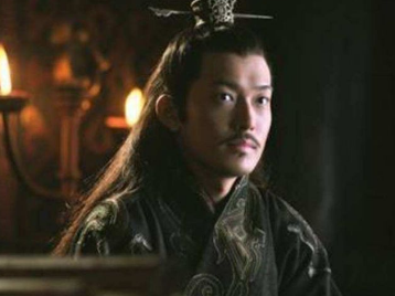 When did Sun Quan establish the Kingdom of Wu? What was the situation at that time?