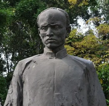 梁启超为什么不是戊戌六君子之一？政治立场是什么样的？