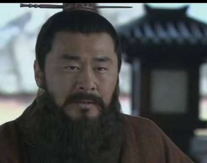 煮酒论英雄告诉我们的道理是什么？一共有几个？
