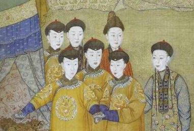 清朝的后妃分为哪些等级？她们的地位如何？