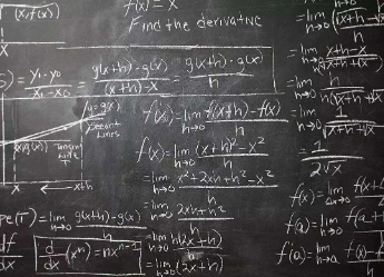 第二次数学危机产生的原因是什么？产生了哪些影响？