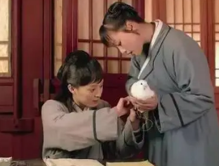 古代有飞鸽传书吗？历史文献中是如何记载的？