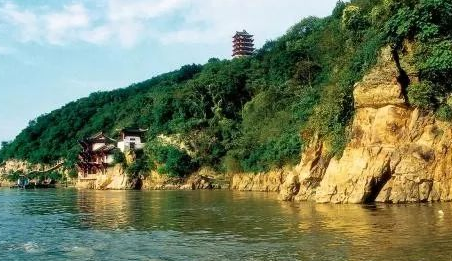 什么是采石矶？有什么历史典故？
