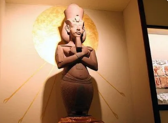 如何评价埃赫那吞？他是个怎样的人？