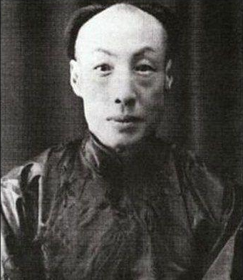 小杨月楼为啥死的那么早？死因是什么？