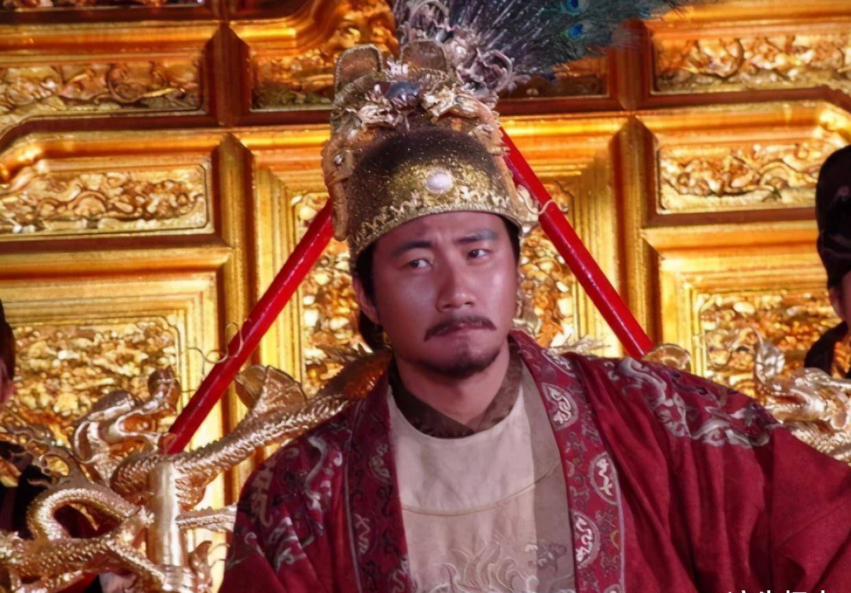 朱元璋的皇后病重，却不治身亡，临终前对他说了一句话，令他痛哭流涕