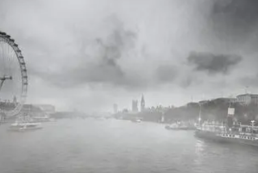 What were the causes of the Great Smog of London in 1952? Why did such a situation occur?