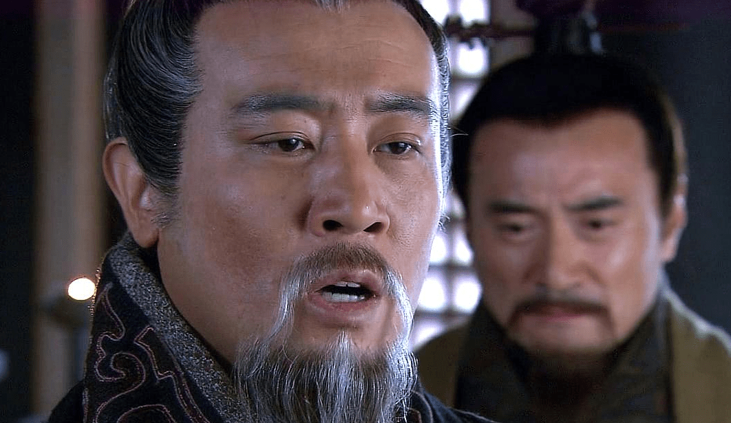 刘备临死前提醒赵云要小心何人？