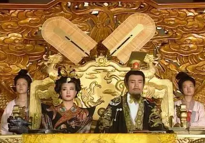 大唐二圣临朝了多久？时间一共有多少年？