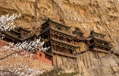 中国三大悬空寺指的是什么？现在位于哪里？