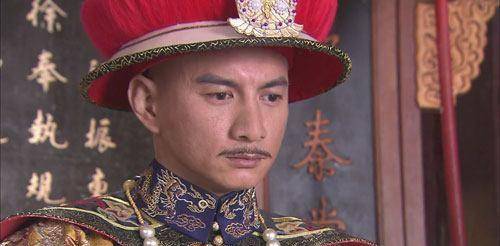 历史上权力最大的3位皇帝是谁？秦始皇未上榜，第1位无人能及