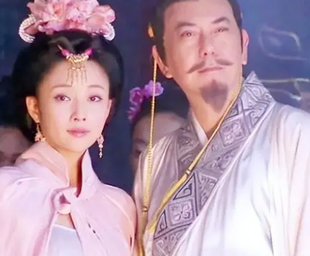 杨玉环的墓被挖了吗？历史又是什么样的？