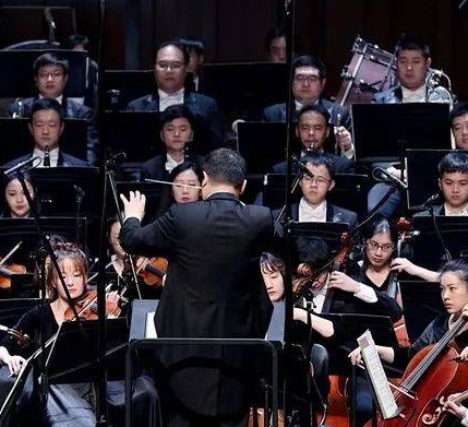 民族乐派是否属于浪漫主义？关系又是什么样的？
