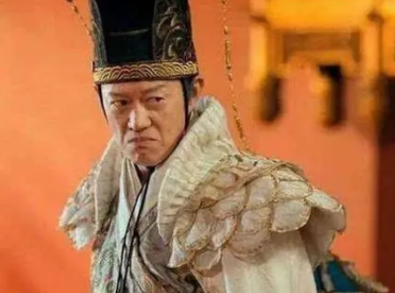 内务府归皇后管吗？最高管理者是谁？