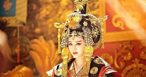 李世民为什么看不上武则天？李治却为她着迷？看看她的容貌复原图你就明白了！