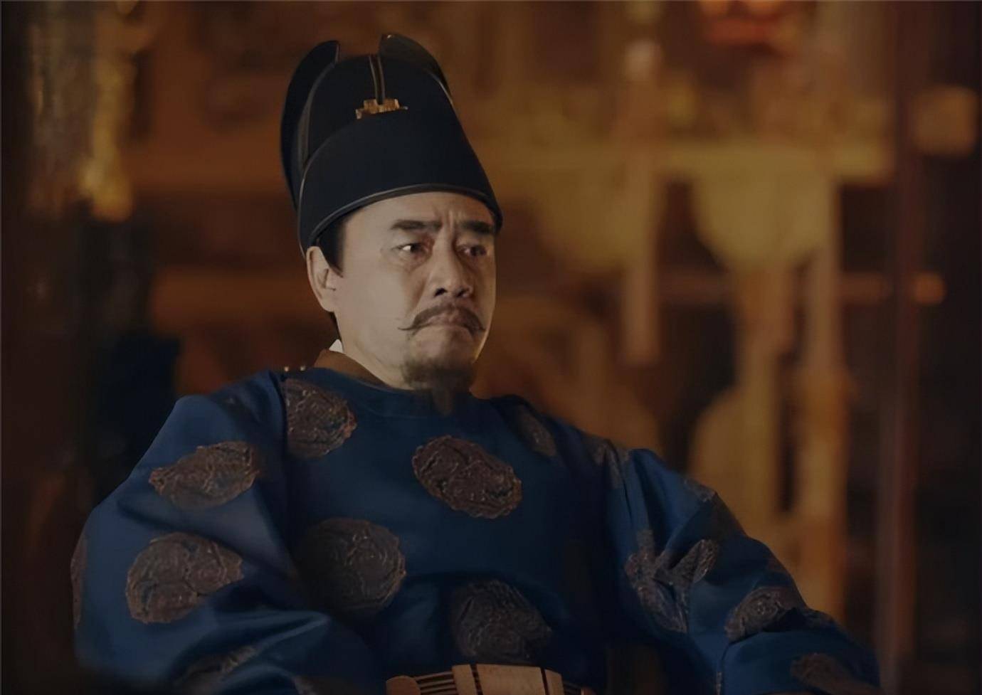 朱元璋为何下令斩杀救人侍卫？太子朱标落水，侍卫们争相营救