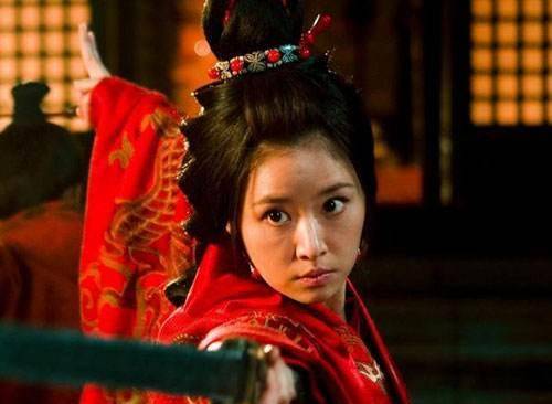孙尚香20岁嫁给49岁的刘备，为何整整3年没有孩子？有一点很多人都不信