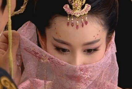 妲己为讨纣王欢心发明一件东西，如今人人都在用！。