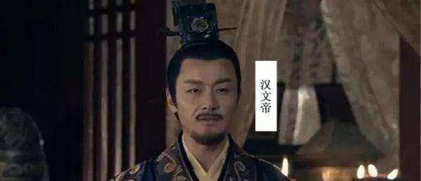 刘恒跟刘启只差15岁，刘启还有四兄一姐，刘恒有可能那么早生育？