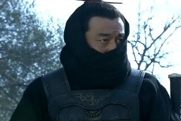 割须换袍是什么意思？探索割须换袍的具体含义