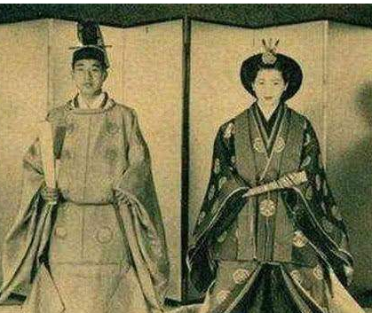 封建王朝都不过300年是什么意思？为什么会这样？