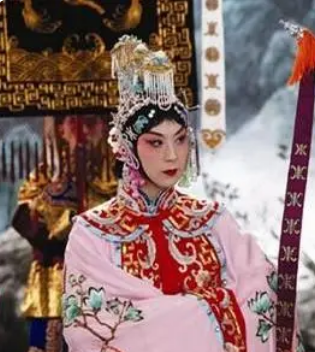 什么是霸王别姬？讲的什么故事？