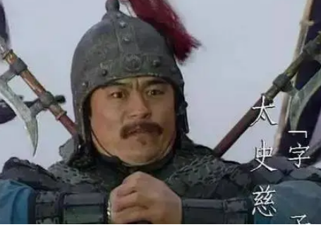  周瑜和黄盖是什么人？谁厉害？