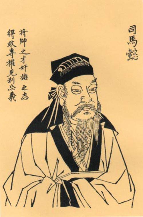 司马懿早已识破空城计，为啥还要撤兵？
因为司马懿若不撤兵，与诸葛亮交战必死。