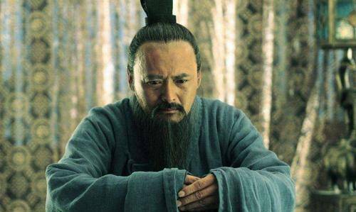 难道孔子向一个乞丐借过粮食后，中国读书人就有了一个2000年的传统吗？