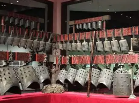 曾侯乙编钟的特点及历史意义是什么？分别是什么样的？