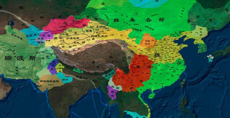 三国后期，曹丕和刘备忙着称帝，孙权却忙着俯首称臣