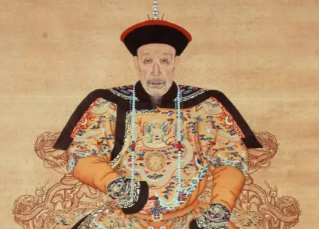 乾隆最爱的嫔妃是哪个？有哪些不同的说法？