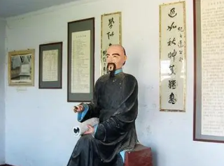 有哪些与纪昀相关的故事？他是个怎样的人？