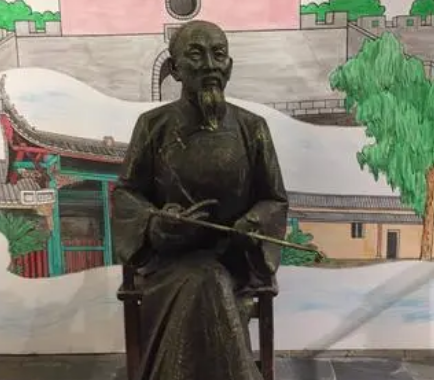 纪晓岚历史评价如何？优点和缺点分别是什么？