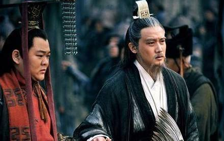 历史有诸葛亮这个人物吗？诸葛亮在蜀汉的地位有多高？
