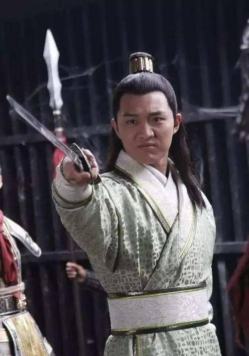 李元吉与李建成联手的原因是什么？
