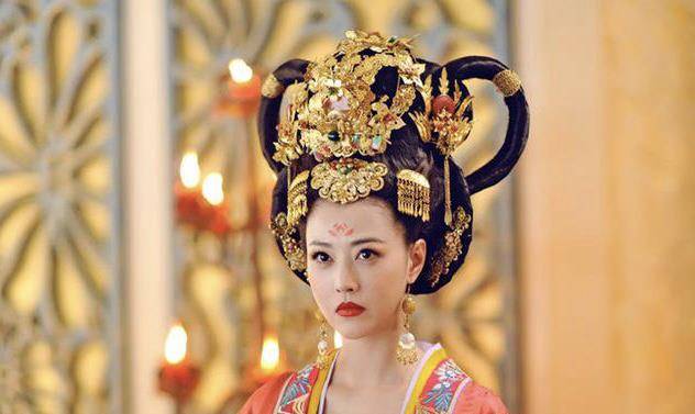 为何武则天在和李世民一起13年都没有孩子，而在和李治一起时却有了？