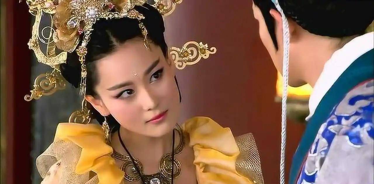 甲骨揭秘：武王伐纣真伪之谜，文王是否被纣王斩杀祭祖？