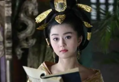 杨国忠是谁？他和杨贵妃是什么关系？