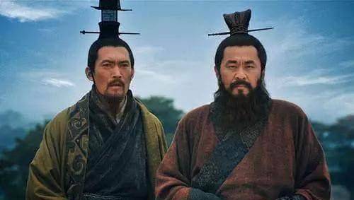 三国铁幕的开启者智商情商双双爆表的第一毒士