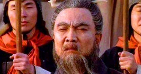曹操的谋士们为何未能识破赤壁之战中的火攻计？