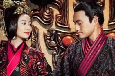 娶妻当娶阴丽华的全句是什么？这里边有什么故事存在？