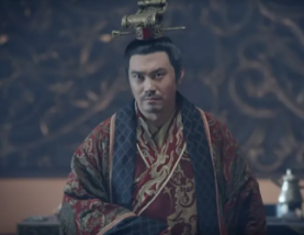 楚庄王为什么叫王而不是公？当时发生了什么？